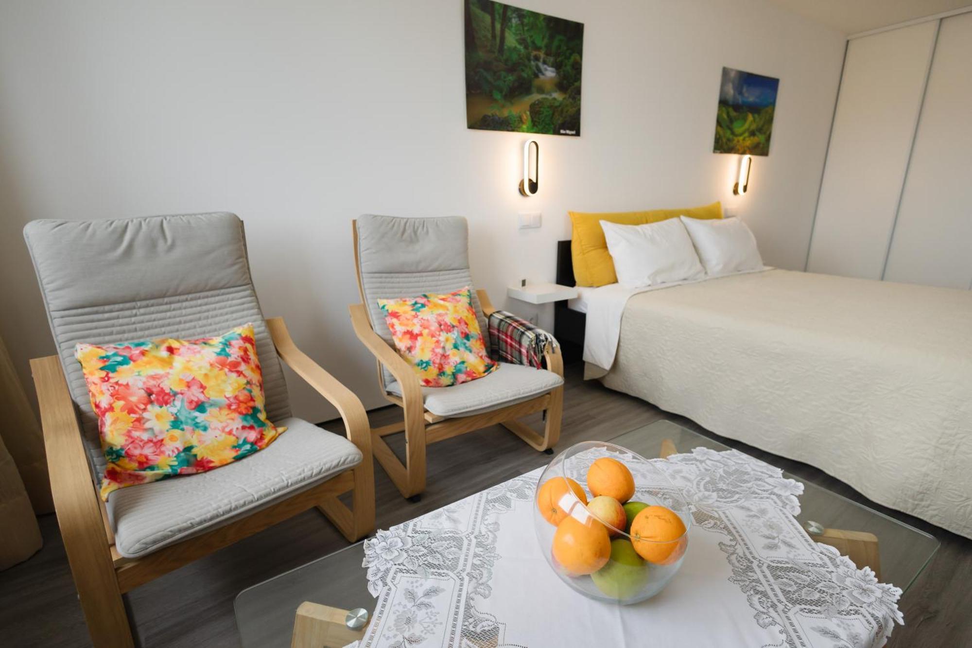 Spacious Seaside Apartment A - Faraway Лагоа Екстериор снимка