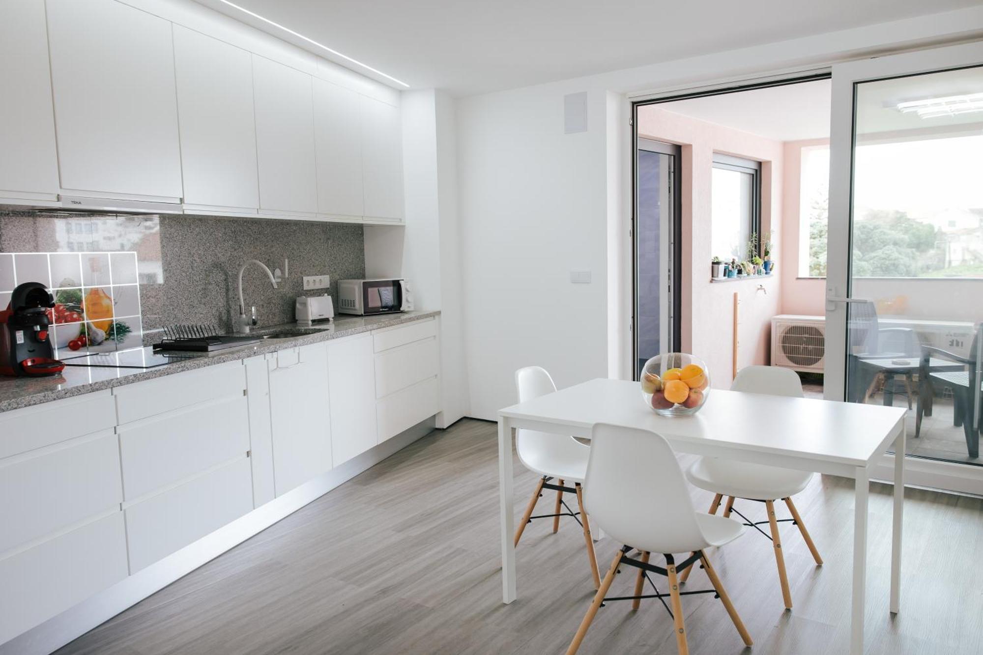 Spacious Seaside Apartment A - Faraway Лагоа Екстериор снимка